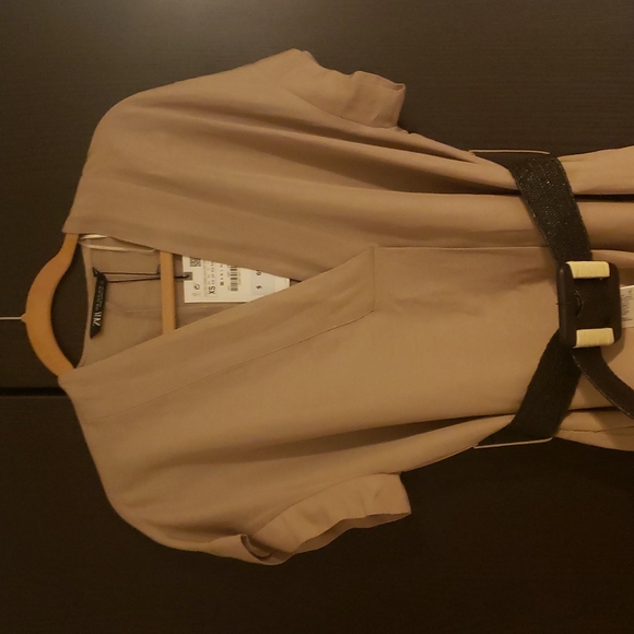 Dress - Picture 2 of 4